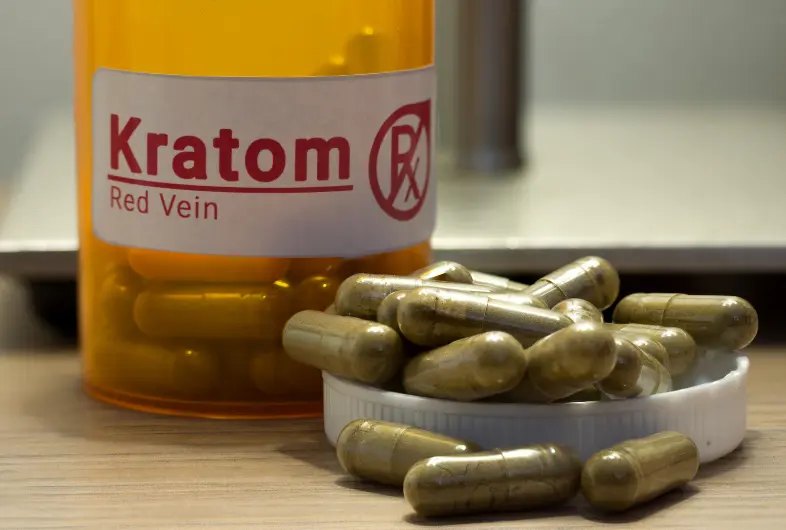 kratom and alcohol